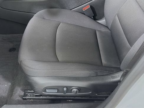 Used 2024 Chevrolet Malibu RS FWD image 19