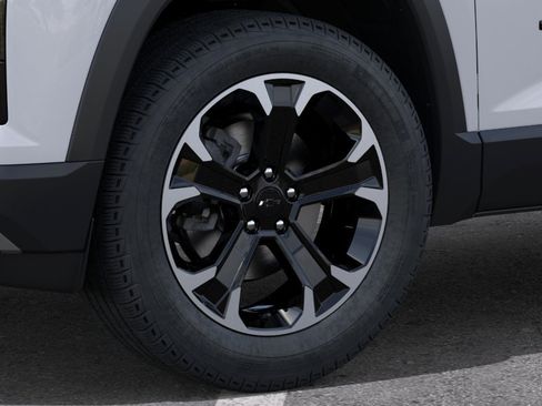 New 2027 Chevrolet Equinox LT w/ Safety and Technology Package FWD image 33