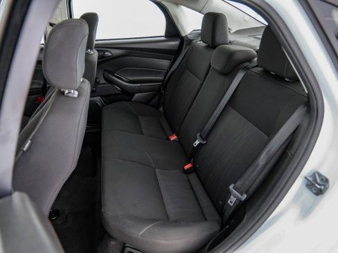 Used 2017 Ford Focus S FWD image 33