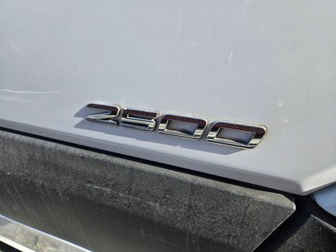 Used 2014 Mercedes-Benz Sprinter 2500 image 4