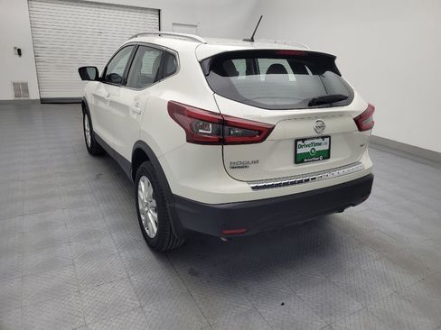 Used 2021 Nissan Rogue Sport SV w/ Technology Package FWD image 6