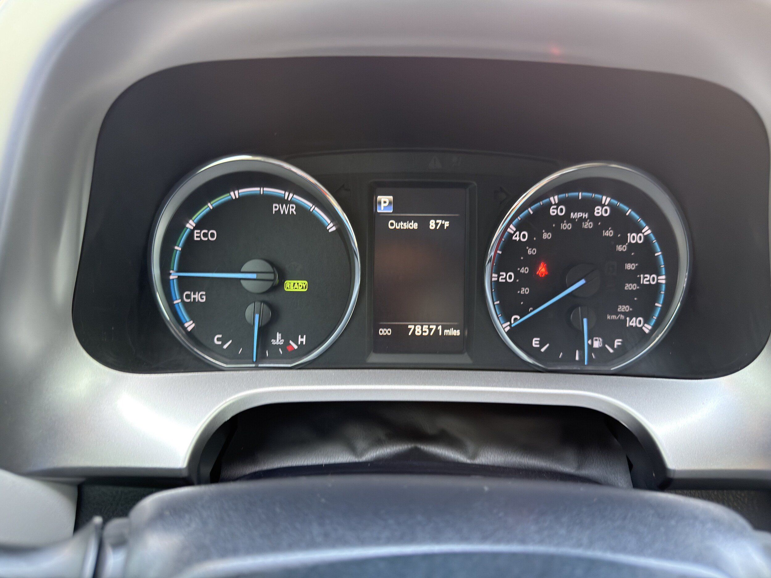 Used 2018 Toyota RAV4 XLE w/ Carpet Mat Package AWD/4WD image 31