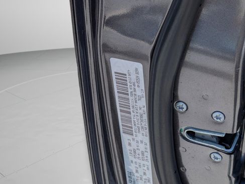 Used 2017 RAM 1500 Sport AWD/4WD image 23
