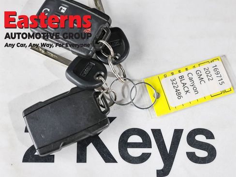 Used 2022 GMC Canyon Elevation w/ Elevation Premium Package AWD/4WD image 26