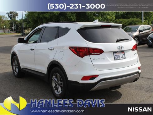 Used 2017 Hyundai Santa Fe Sport FWD image 9