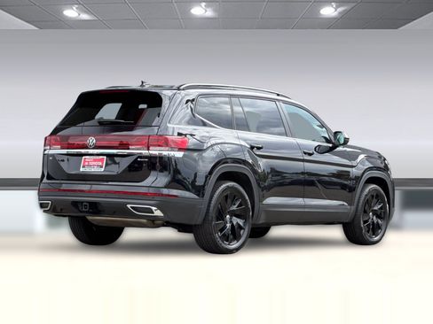 Used 2026 Volkswagen Atlas SE AWD/4WD image 9