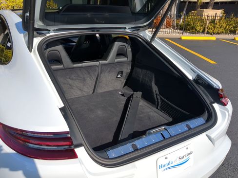 Used 2018 Porsche Panamera 4S w/ Premium Package Plus image 13