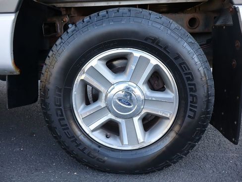 Used 2005 Ford F150 XLT image 40