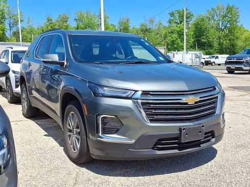 Used 2023 Chevrolet Traverse LT FWD image 6
