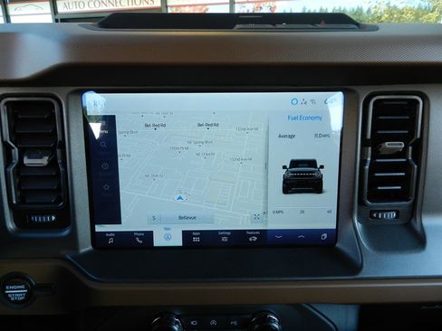 Used 2024 Ford Bronco Outer Banks image 22