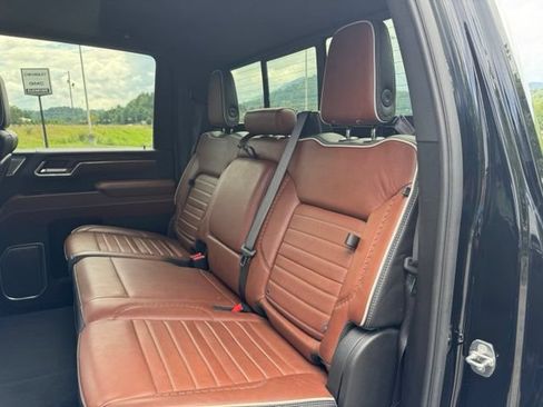 Used 2024 GMC Sierra 2500 Denali Ultimate w/ Max Trailering Package AWD/4WD image 22