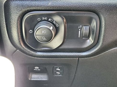Used 2022 RAM 1500 Lone Star RWD image 17