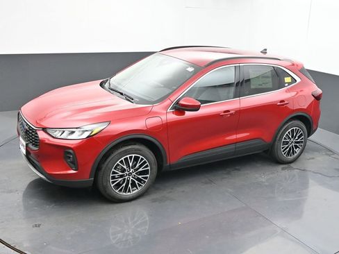 New 2025 Ford Escape SE image 33