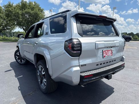 Used 2026 Toyota 4Runner TRD Sport Premium AWD/4WD image 6