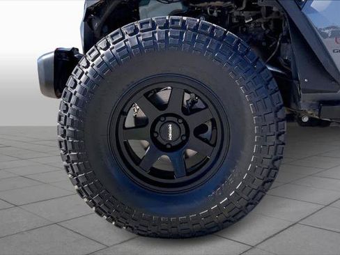 Certified 2023 Jeep Gladiator Mojave w/ Trailer Tow Package AWD/4WD image 10