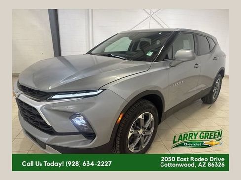 Used 2023 Chevrolet Blazer LT w/ Driver Confidence Package FWD image 1
