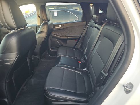 Used 2020 Ford Escape Titanium w/ Titanium Premium Package 2.0 AWD/4WD image 6