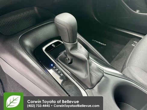 Used 2025 Toyota Corolla LE image 22