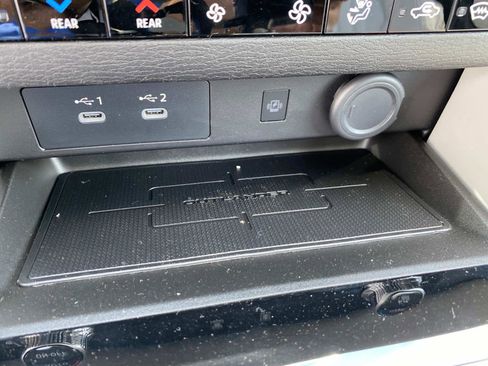 New 2025 Mitsubishi Outlander AWD image 12