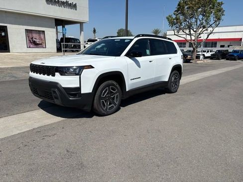 New 2026 Jeep Cherokee Laredo AWD/4WD image 3