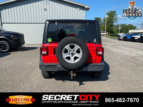 Used 2022 Jeep Wrangler Unlimited Sport AWD/4WD image 6