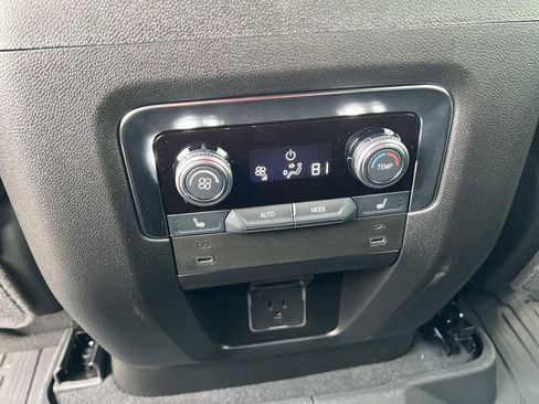 New 2026 GMC Yukon XL Elevation w/ LPO, Floor Liner Package image 16