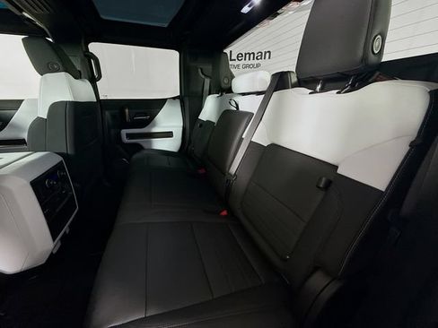 Used 2024 GMC Hummer EV 3X w/ Omega Edition AWD/4WD image 26