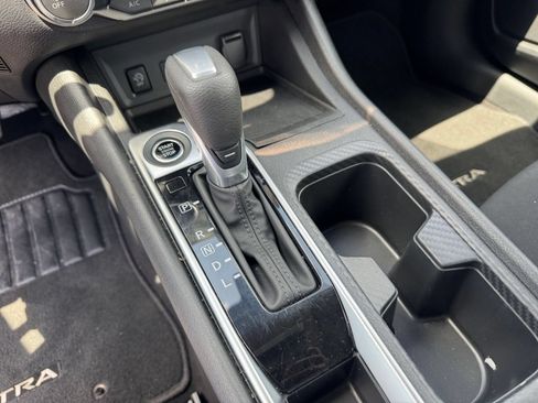 Used 2025 Nissan Sentra SV FWD image 35