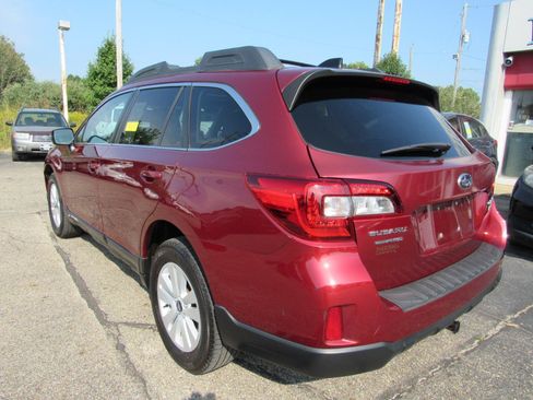 Used 2016 Subaru Outback 2.5i Premium AWD/4WD image 27