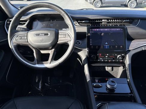 Used 2021 Jeep Grand Cherokee L Limited image 8