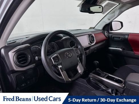 Certified 2023 Toyota Tacoma SR5 image 8