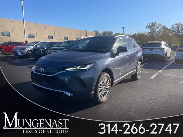 Used 2022 Toyota Venza Limited w/ Advanced Technology Package AWD/4WD image 1