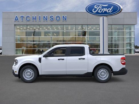 New 2025 Ford Maverick XL image 3