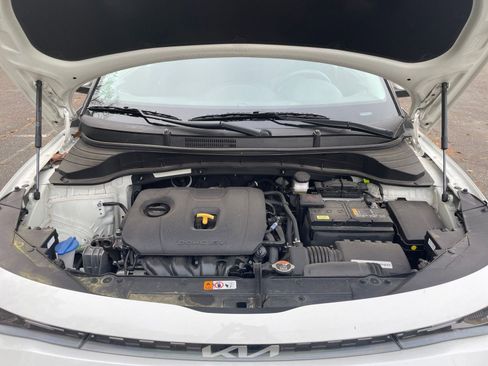 Used 2025 Kia Soul LX w/ LX Technology Package image 30