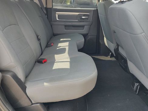 Used 2020 RAM 1500 Classic SLT AWD/4WD image 23