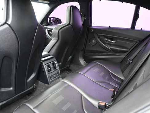 Used 2017 BMW M3 RWD image 10