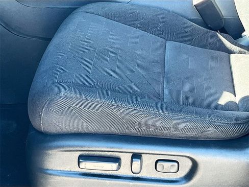 Used 2022 Honda Pilot Sport image 19