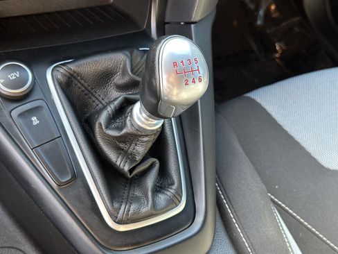 Used 2016 Ford Focus ST image 17