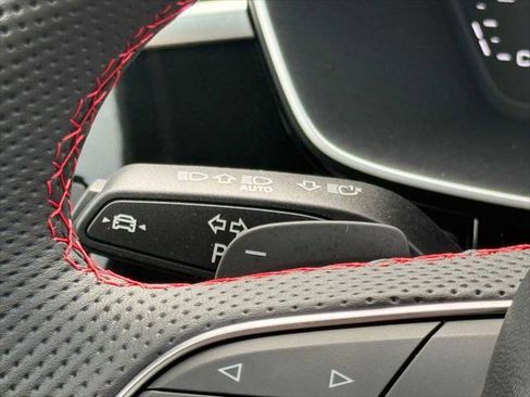 Certified 2025 Audi Q3 2.0T Premium Plus w/ Premium Plus Package image 29