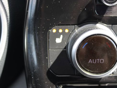 Used 2025 Toyota Highlander XSE image 34