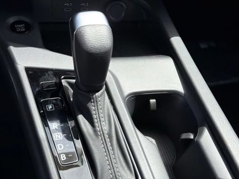New 2026 Nissan Sentra SV w/ Floor Mat Package FWD image 17