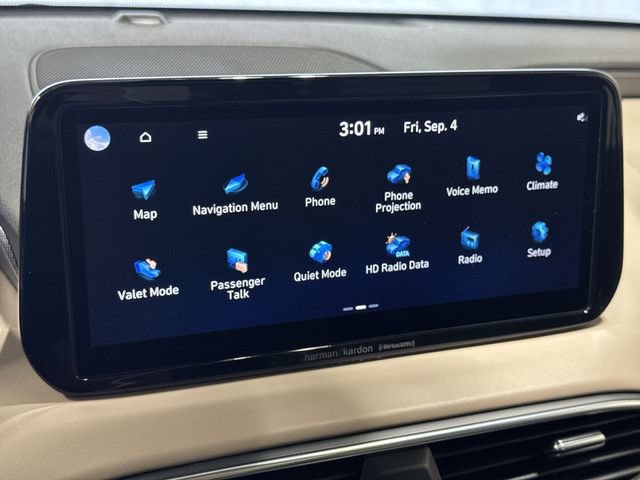 Used 2022 Hyundai Santa Fe Limited FWD image 18
