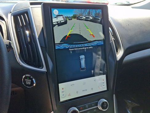 Certified 2024 Ford Edge SEL image 17