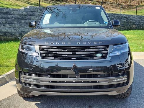 New 2026 Land Rover Range Rover SE AWD/4WD image 9