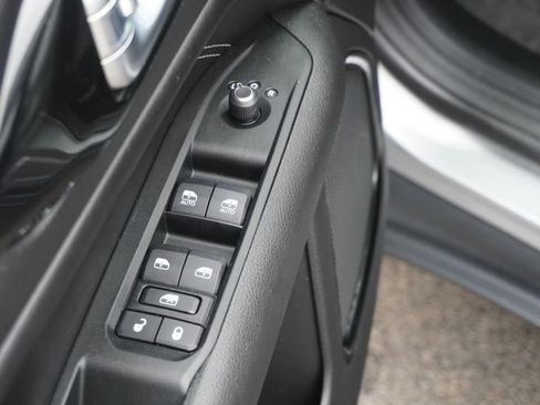 Used 2022 Jeep Compass Altitude w/ Convenience Group image 15