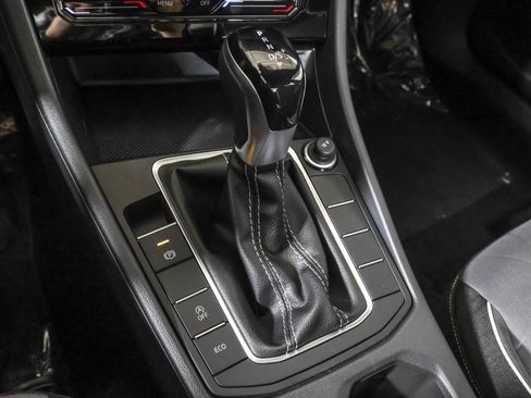 Used 2026 Volkswagen Jetta Sport FWD image 30