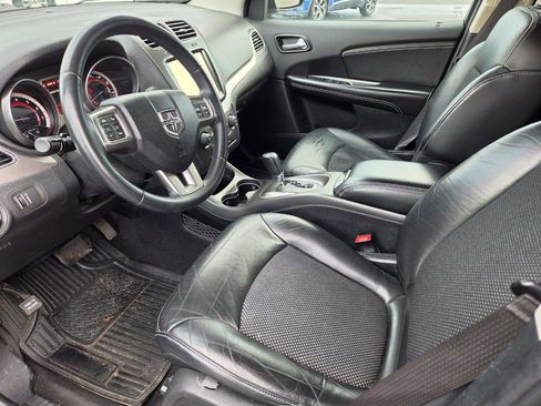 Used 2017 Dodge Journey Crossroad FWD image 8