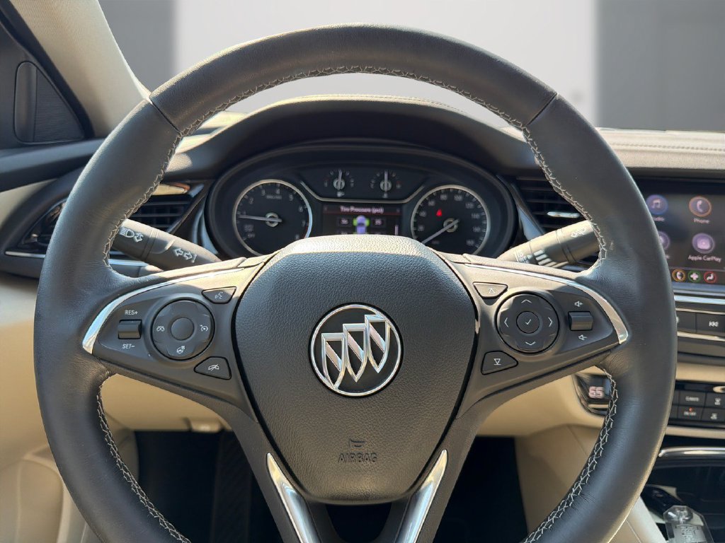 Certified 2020 Buick Regal Essence FWD image 20