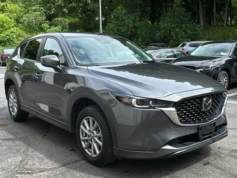 Used 2023 MAZDA CX-5 AWD 2.5 S w/ Select Package image 3