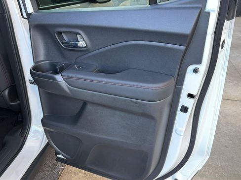 New 2026 Honda Ridgeline Black Edition image 16